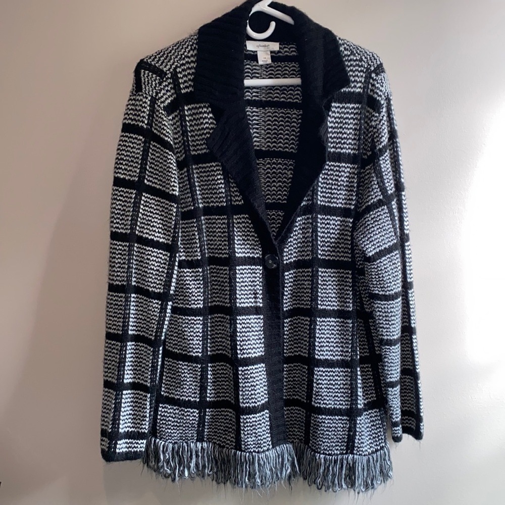 CJ Banks Black and White sweater - Size 1X
